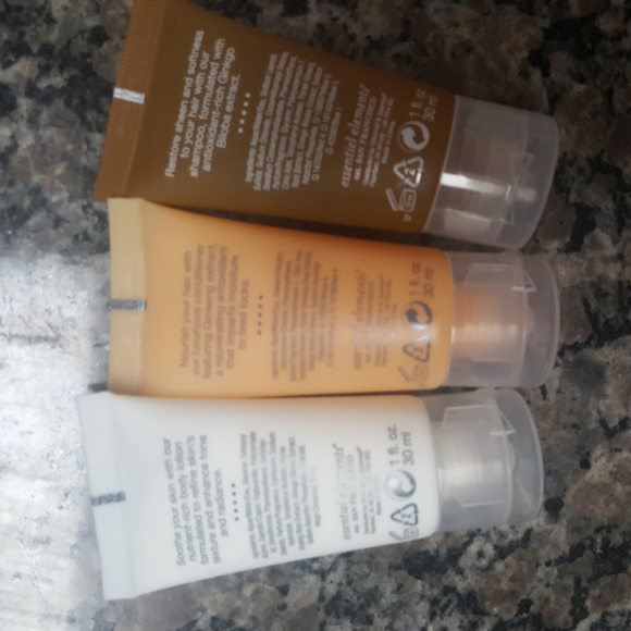 Essential elements lot of 10 fresh Navoli travel size lotion  shampoo  cpndition - Picture 4 of 4